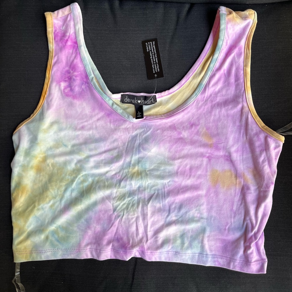 NWT pastel color tank top size L